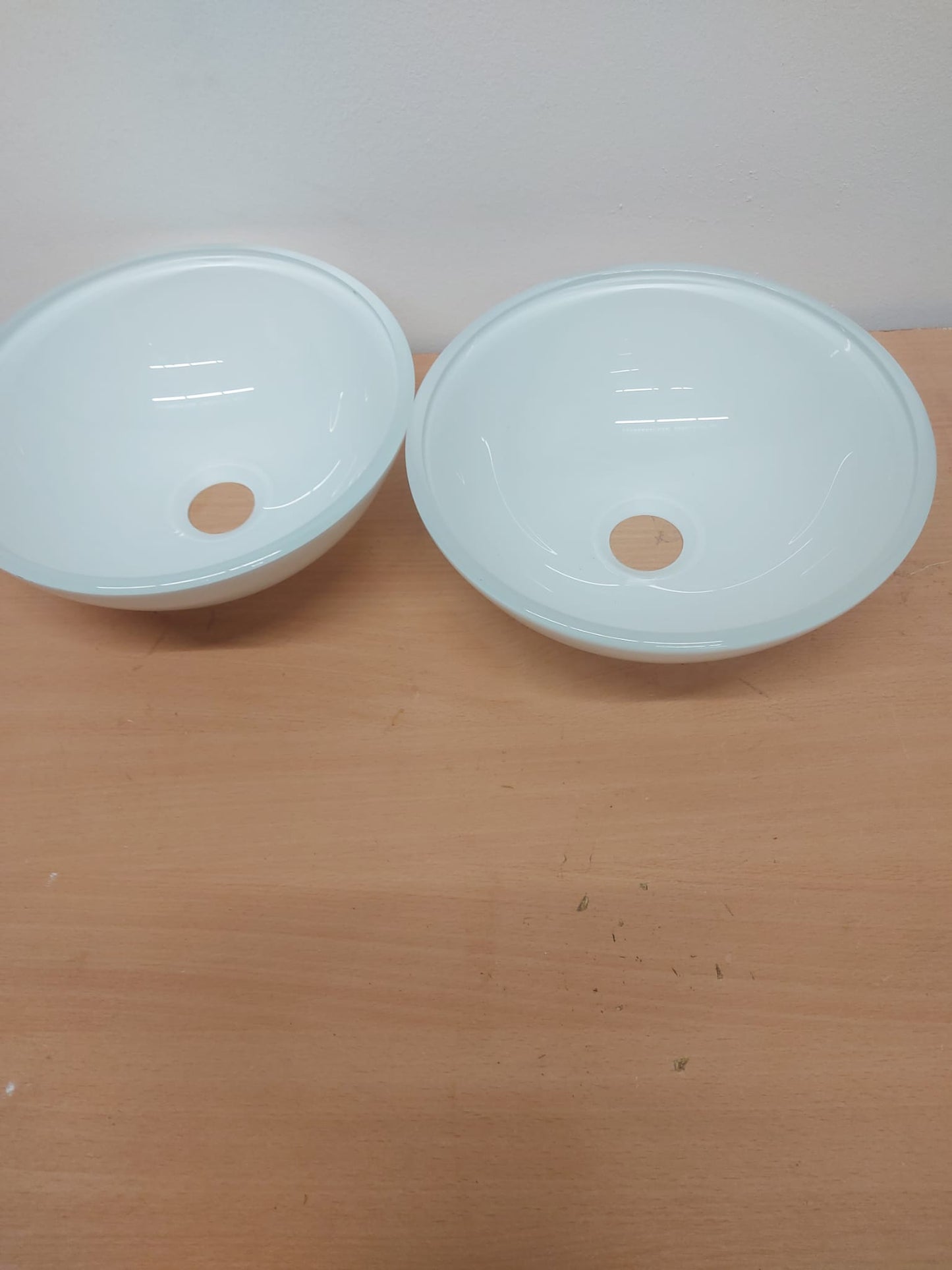 PALLET ROUND COUNTER TOP GLASS BASIN 28CM WHITE JOB LOT 8 PCS