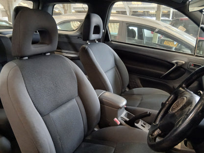 2000 TOYOTA RAV4 NRG VVTI – 2.0 PETROL MANUAL SUV >>--NO VAT ON HAMMER--<<**(ONLY 102K MILEAGE)**