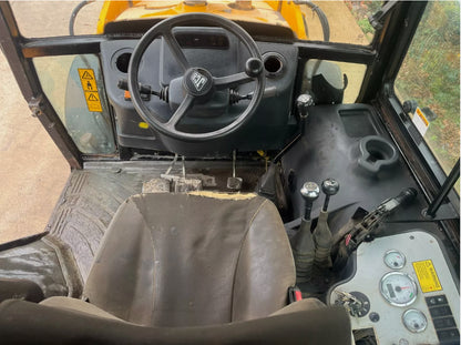 2013 JCB 2CX STREETMASTER FRONT LOADER
