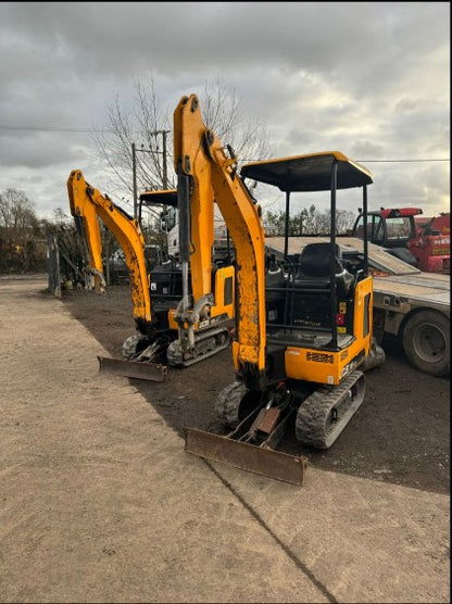 JCB 15C-1 MINI DIGGER