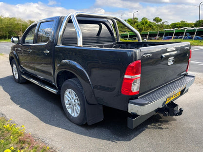 2014 TOYOTA HILUX INVINCIBLE 3.0 D-4D 4X4 DCB