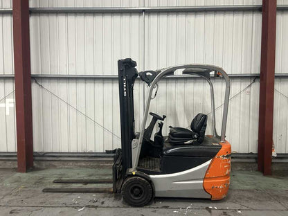 **(INCLUDES CHARGER)** 2005 STILL RX50-15 ELECTRIC 3-WHEEL FORKLIFT – 1,500KG CAPACITY, 4,500MM LIFT