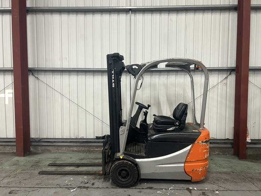 **(INCLUDES CHARGER)** 2005 STILL RX50-15 ELECTRIC 3-WHEEL FORKLIFT – 1,500KG CAPACITY, 4,500MM LIFT