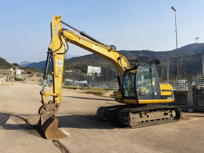 2011 JCB JS130LC EXCAVATOR – 13-TON MACHINE