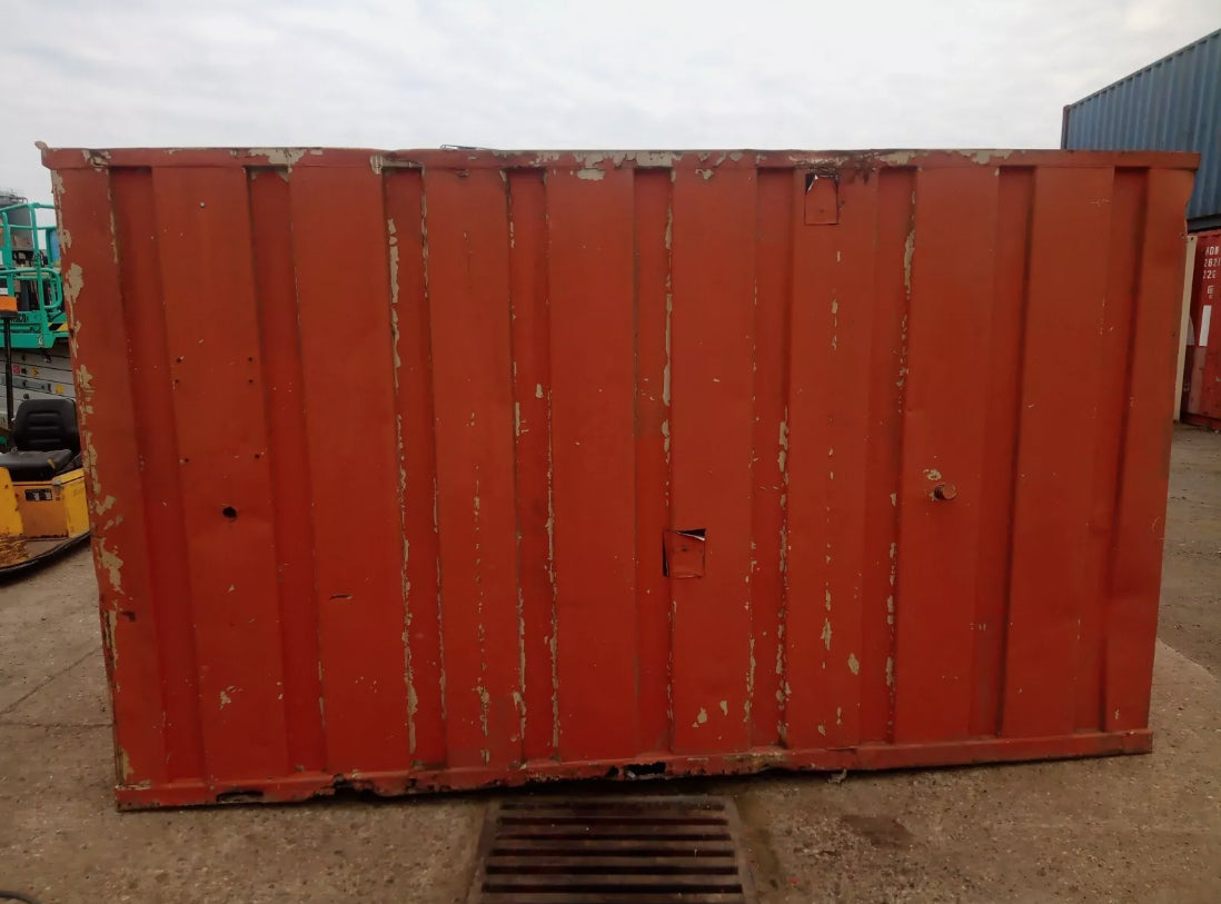 12 X 6 FT SECURE SHIPPING CONTAINER / CANTEEN OFFICE