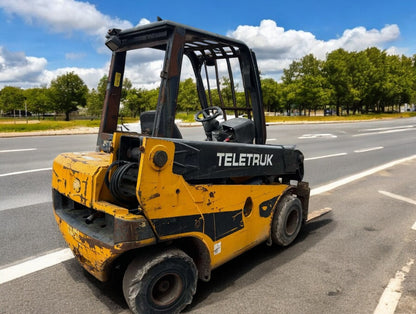 JCB DIESEL TLT TELETRUCK FORKLIFT - 2 WHEEL DRIVE