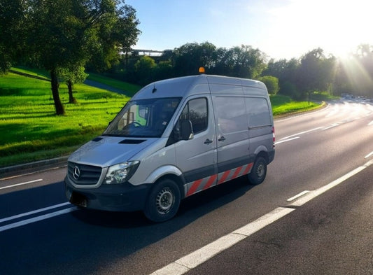 2014 MERCEDES-BENZ SPRINTER 313 CDI WINTON COMPRESSOR GENERATOR WORKSHOP VAN