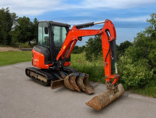 2018 KUBOTA U27-4 2.7 TONNE EXCAVATOR DIGGER