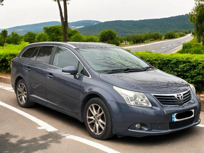 2011 TOYOTA AVENSIS TR 2.0L D-4D ESTATE | 142K MILES | MANUAL | GREY >>--NO VAT ON HAMMER--<<0