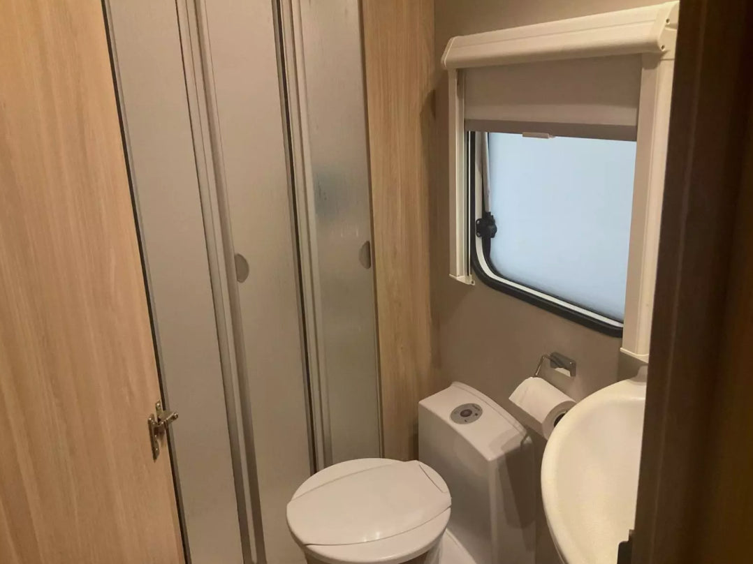 2019 WEINSBERG CARSUITE 650MF MOTORHOME – >>--NO VAT ON HAMMER--<< **(ONLY 89K MILEAGE)**