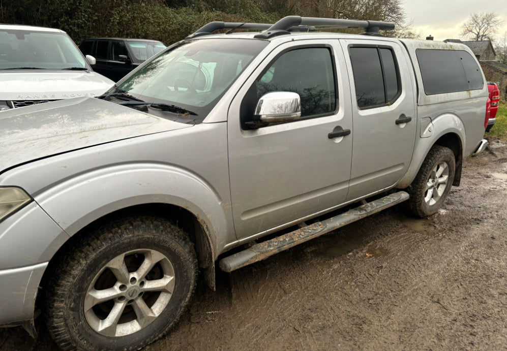 2009 NISSAN NAVARA D40 AVENTURA DOUBLE CAB PICKUP TRUCK