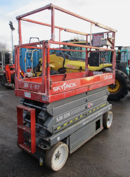 2012 SKYJACK SJ3226 SCISSOR LIFT