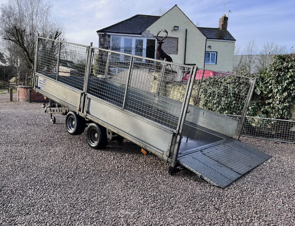 IFOR WILLIAMS TILTBED TRAILER 4021-302 – IMMACULATE CONDITION >>--NO VAT ON HAMMER--<<