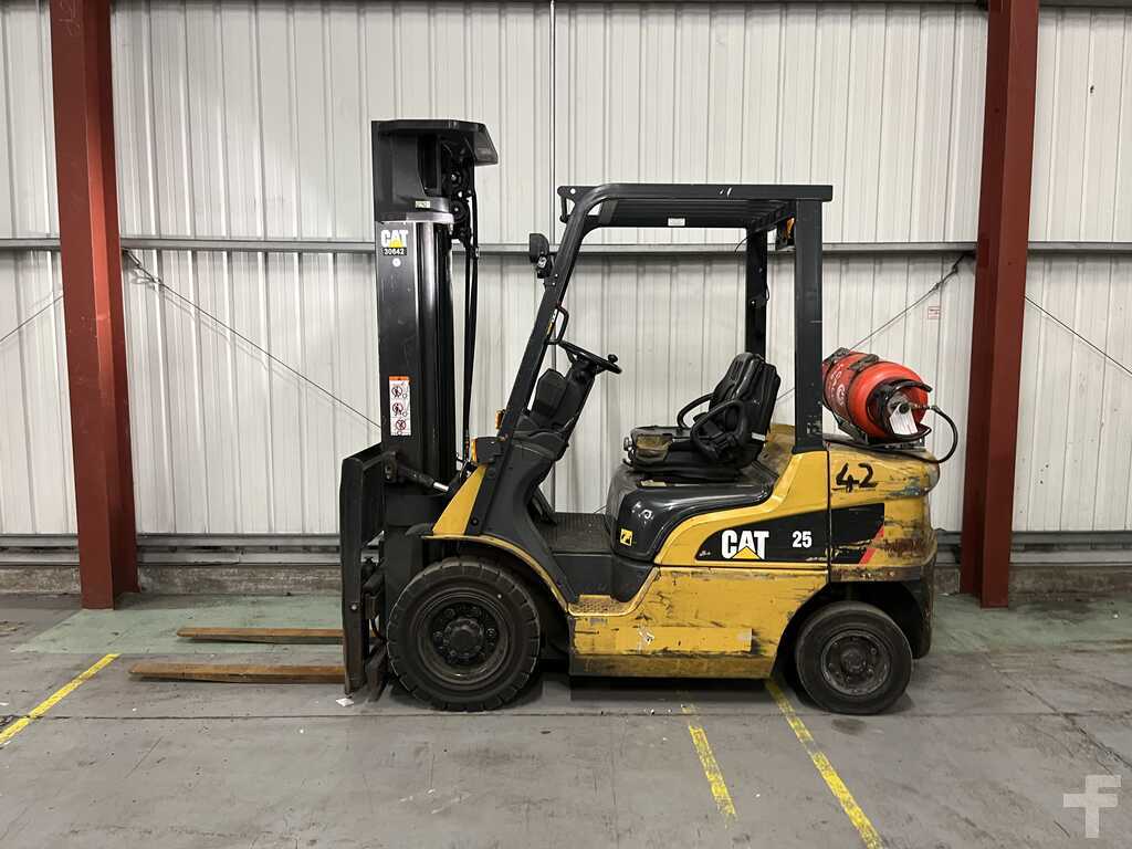 CAT LIFT TRUCKS GP25NT LPG FORKLIFT - 2017 MODEL