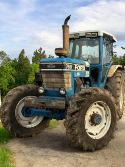 FORD 7910 SUPER Q TRACTOR (4WD)