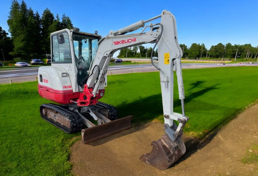 2018 TAKEUCHI TB230 2.8 TONNE EXCAVATOR