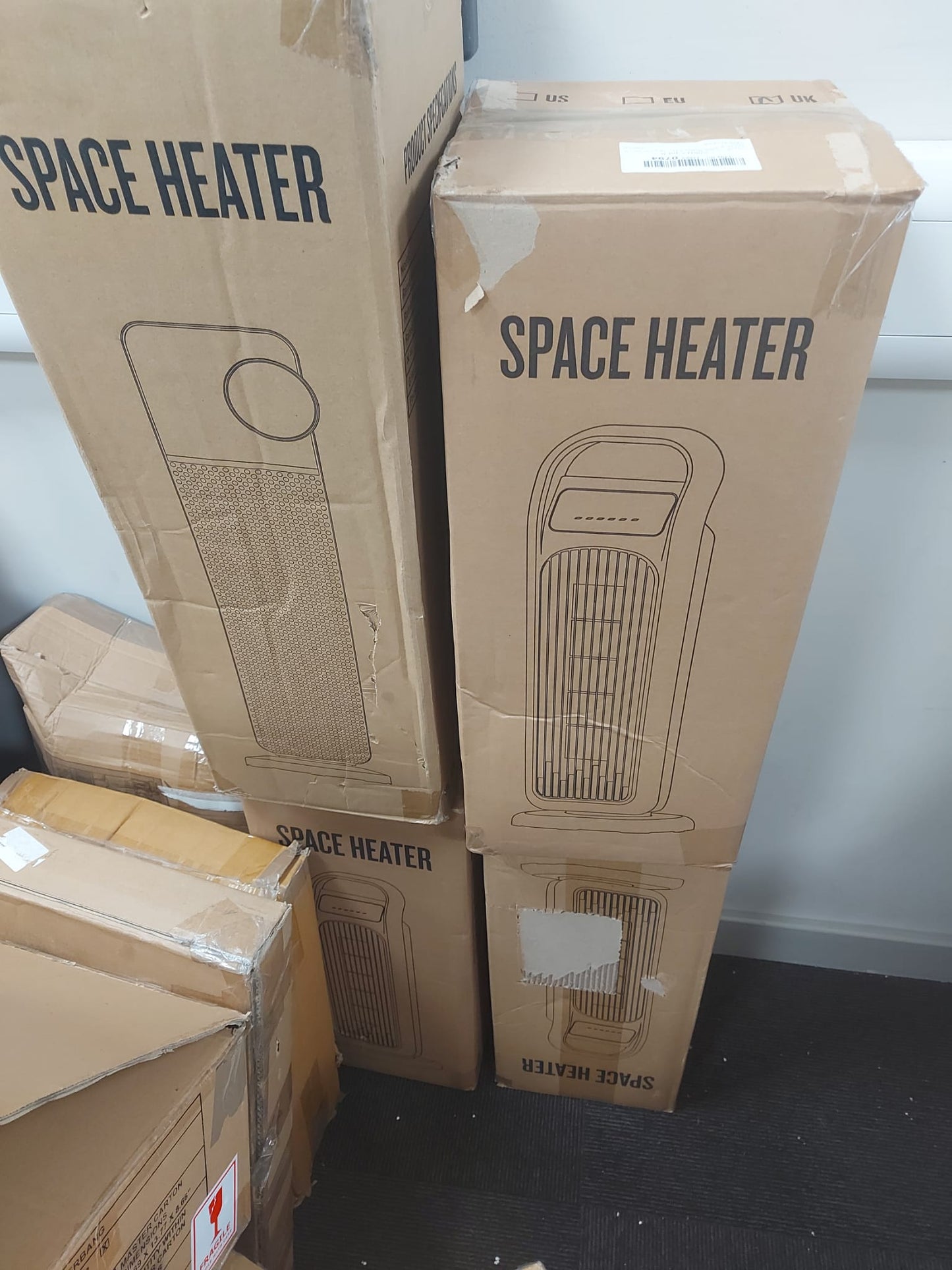 SPACE HEATER WITH REMOTE CONTROL NEW IN BOX JOB LOTS X 4 OPEN NEVER USED