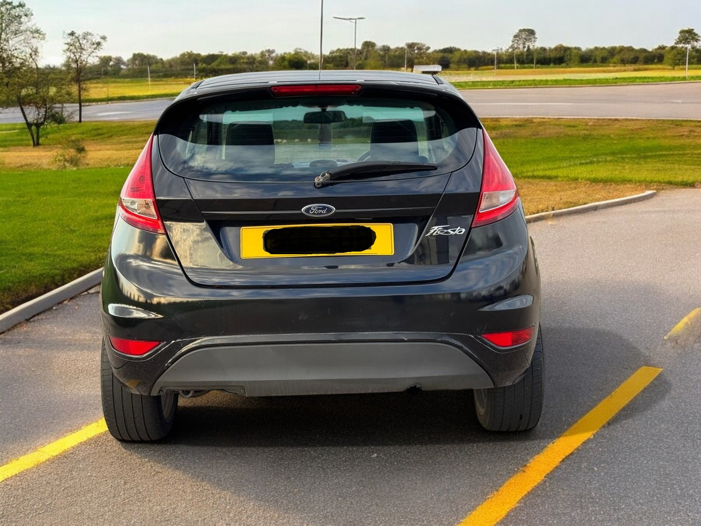 FORD FIESTA EDGE 1.2L PETROL MANUAL HATCHBACK (2011) >>--NO VAT ON HAMMER--<<