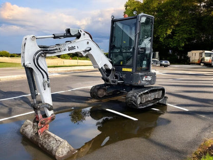 BOBCAT E26 2.6T MINI EXCAVATOR / DIGGER – 2020