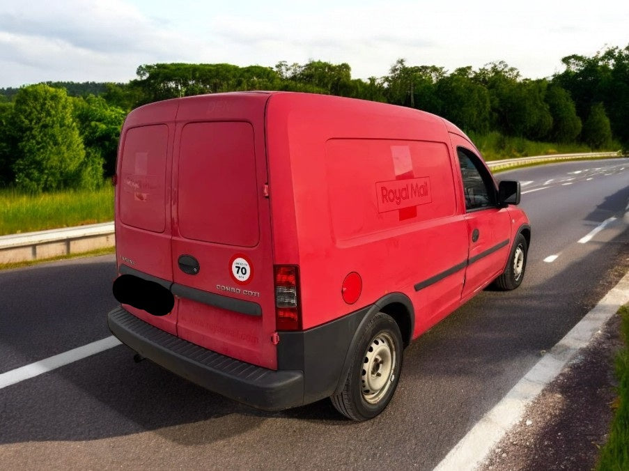 2010 VAUXHALL COMBO CDTI VAN – 69K MILES – EX-POST OFFICE