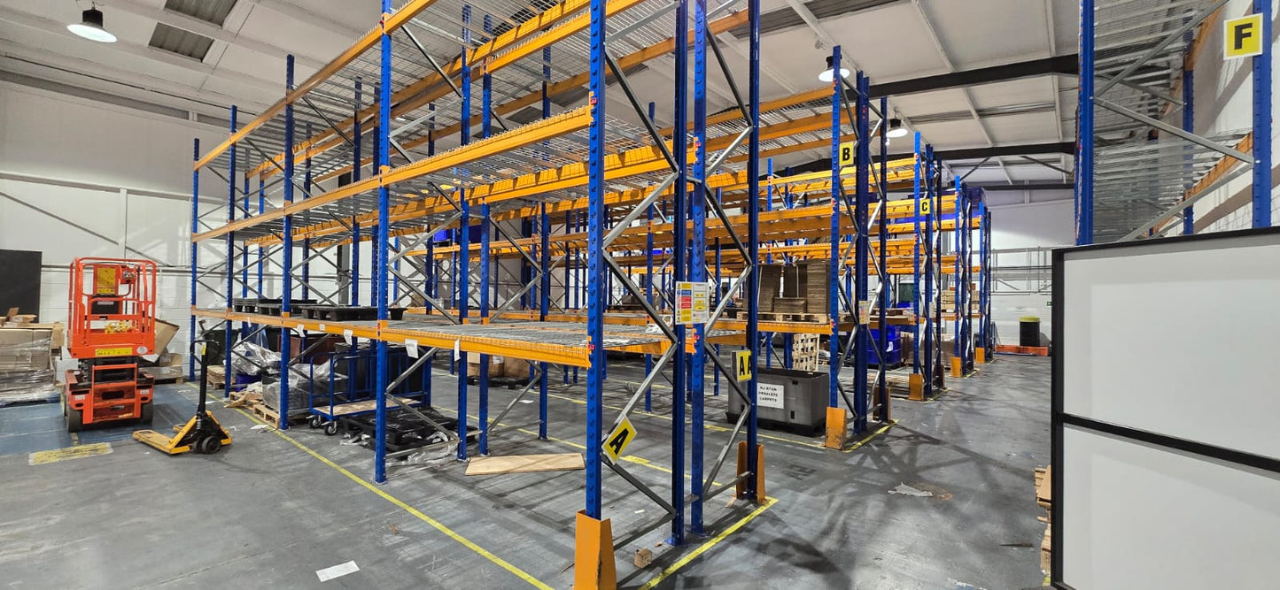 8 BAYS RACKING UP TO 64 X PALLET SPACES 90CM DEEP TO INCLUDE 10 UPRIGHTS (4.8M) & 48 BEAMS @ 2.7M