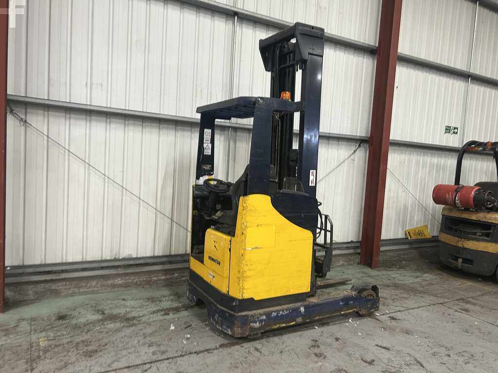 **(INCLUDES CHARGER)** 1998 KOMATSU FB14 REACH TRUCK – 1,400KG CAPACITY