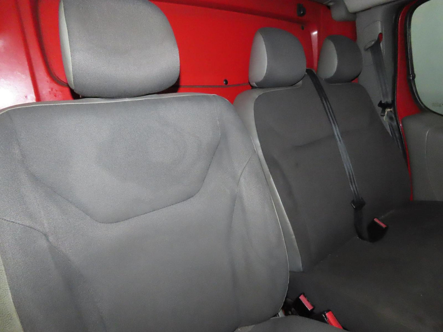 2013 VAUXHALL VIVARO 2900 ECOFLEX CDTI LWB PANEL VAN **(ONLY 100K MILEAGE)**