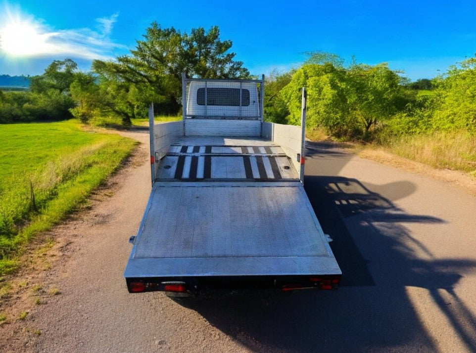 2015 IVECO DAILY 50C15 BEAVER TAIL PICK-UP – 39,000 MILES