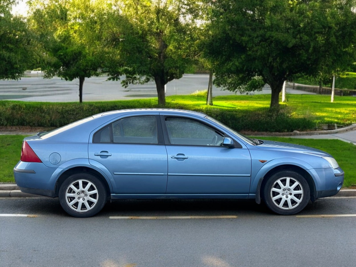 2003 FORD MONDEO ZETEC – BLUE, MANUAL, PETROL