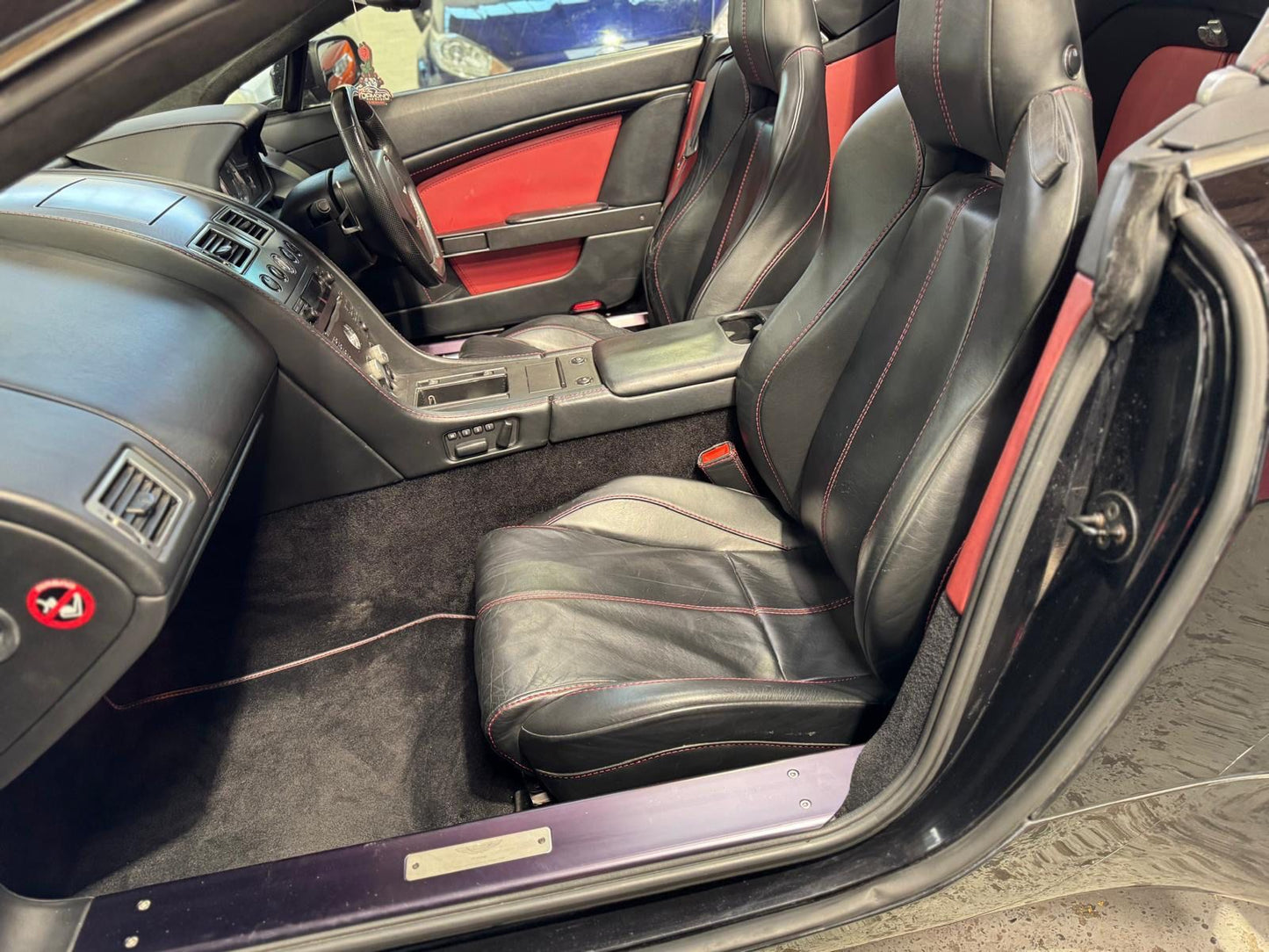 2007 ASTON MARTIN V8 VANTAGE CONVERTIBLE - AUTOMATIC 52K MILES >>--NO VAT ON HAMMER--<<