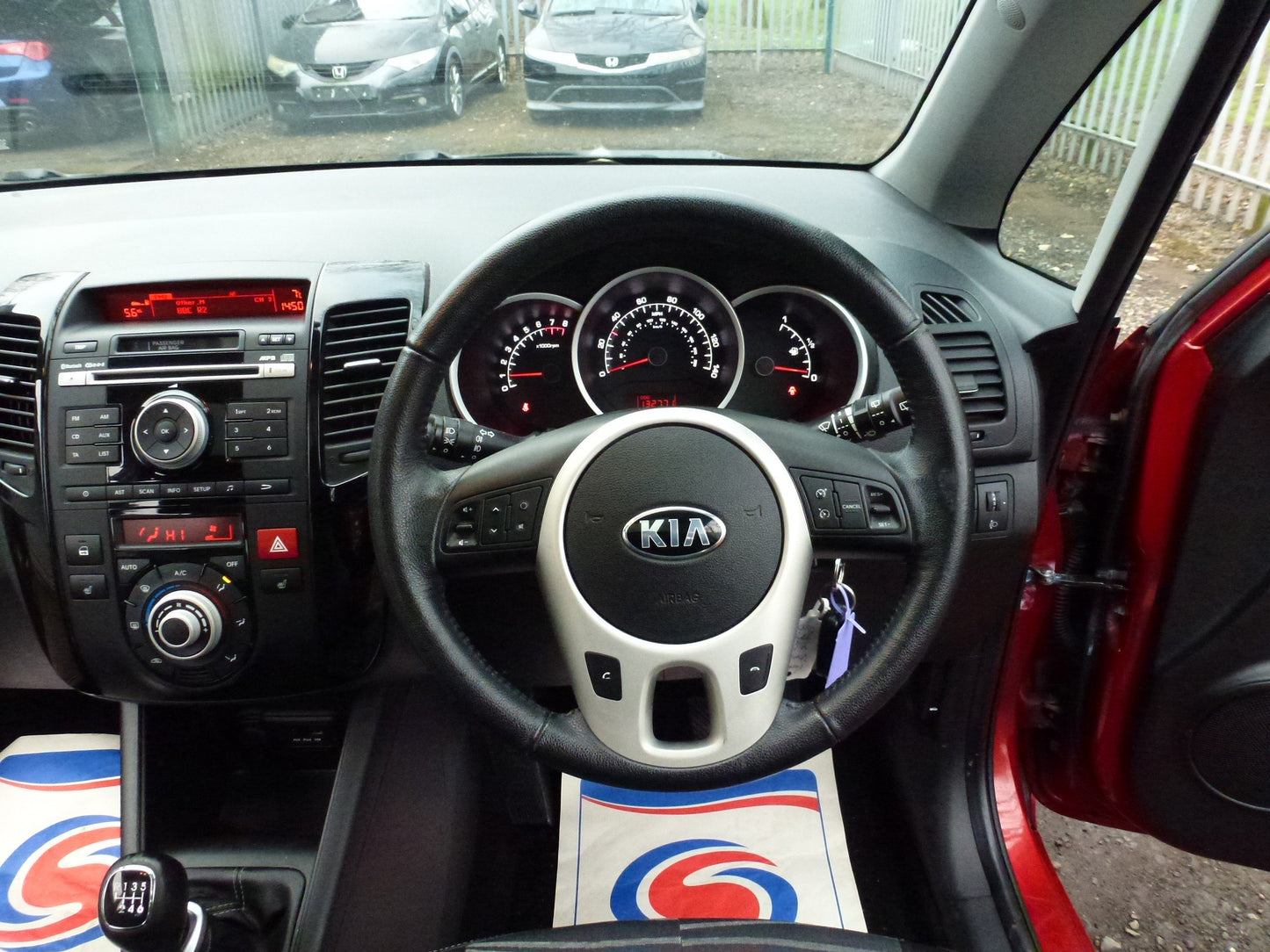 2013 KIA VENGA 3 ECODYNAMICS 1.6 PETROL MPV >>--NO VAT ON HAMMER--<<