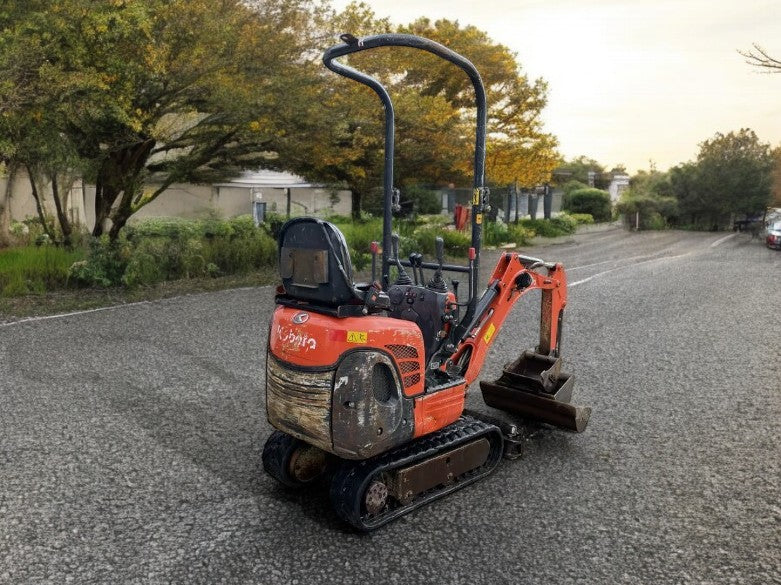 2018 KUBOTA K008-3 MICRO EXCAVATOR