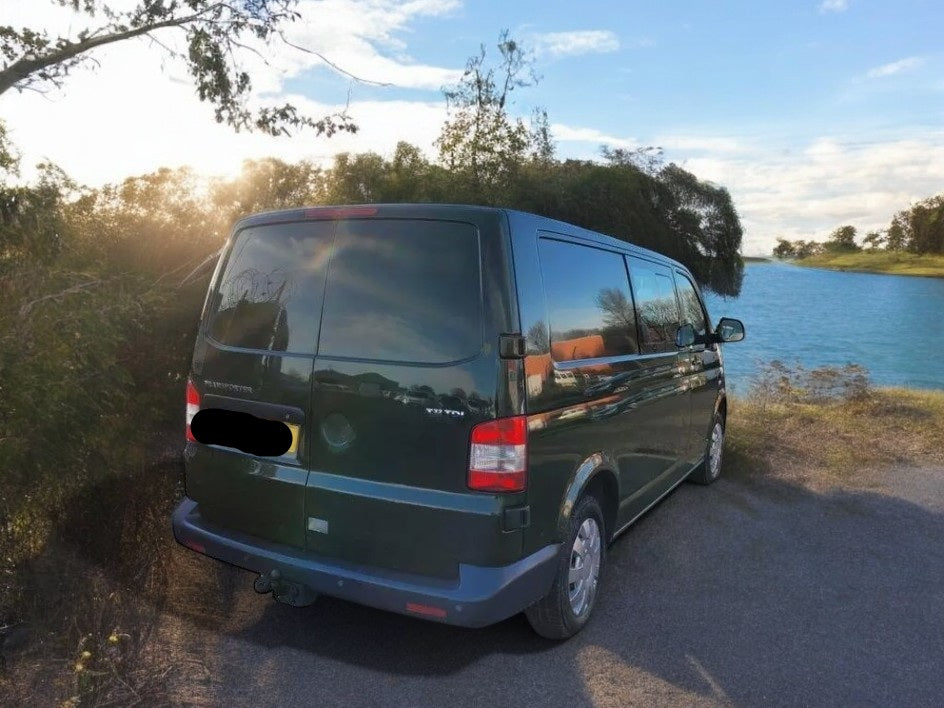 2010 (10) VOLKSWAGEN TRANSPORTER T32 2.0L TDI LWB CREW VAN – 144K MILES >>--NO VAT ON HAMMER--<<