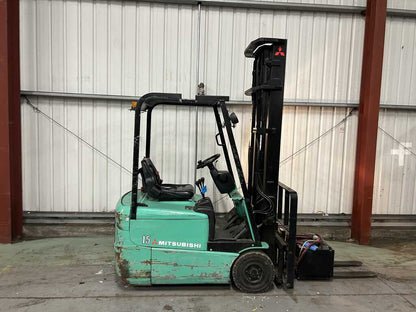 MITSUBISHI FB15KRT ELECTRIC 3-WHEEL FORKLIFT **(INCLUDES CHARGER)**