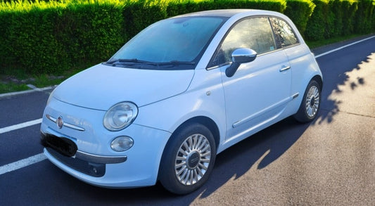 2009 FIAT 500 LOUNGE SEMI-AUTO – STYLISH COMPACT HATCHBACK >>--NO VAT ON HAMMER--<<