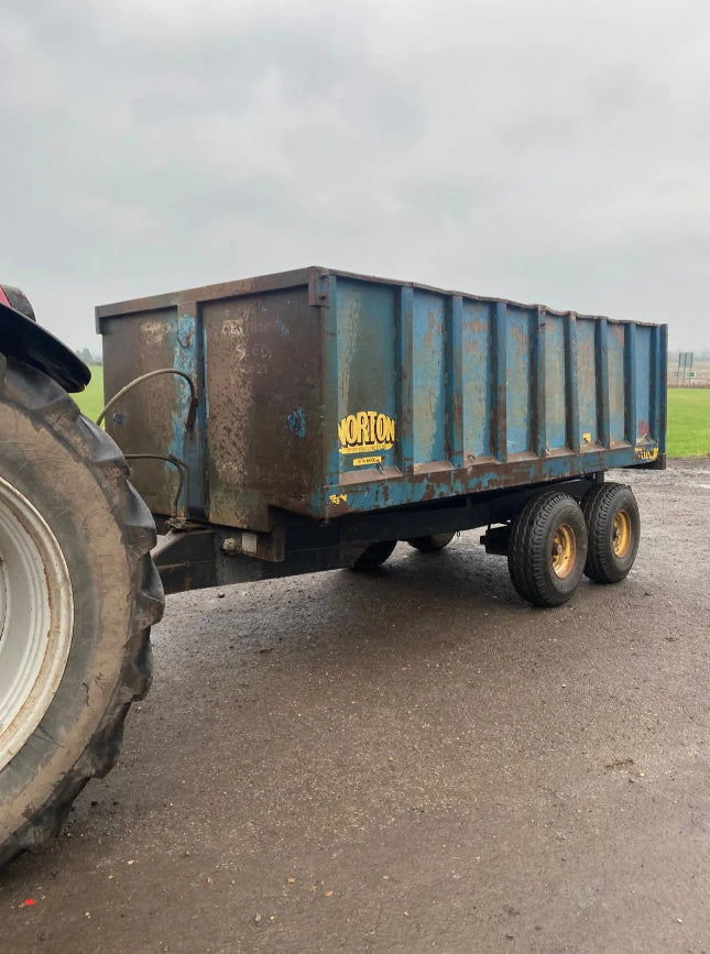 NORTON 9 TON GRAIN TRAILER