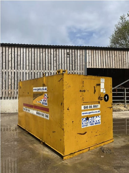 4500 LITRE BUNDED DIESEL BOWSER WITH HONDA PUMP - CLEAN AND TIDY