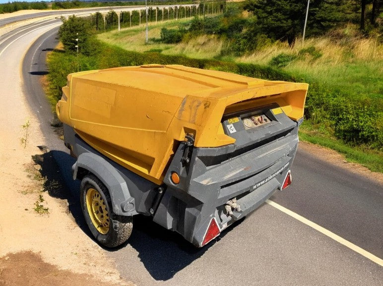 ATLAS COPCO XAS67 ROAD TOW COMPRESSOR (2010)