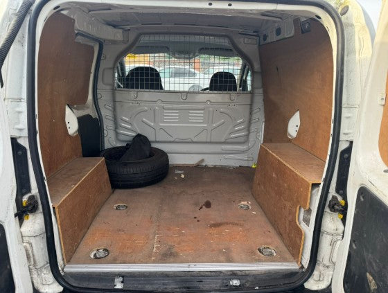 2017 (17 REG) PEUGEOT BIPPER PROFESSIONAL HDI VAN