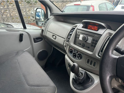 2008 VAUXHALL VIVARO 2700 CDTI SWB