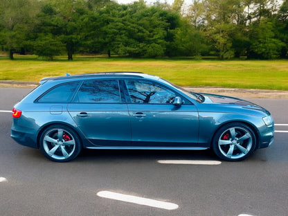 2013 AUDI A4 AVANT S-LINE 2.0 TDI MULTITRONIC – 8 SPEED AUTO – DIESEL