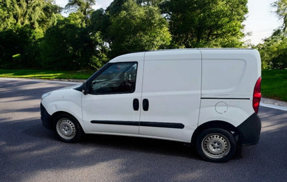 2014/64 VAUXHALL COMBO 1.3 CDTI VAN – LOW MILEAGE, 1 OWNER