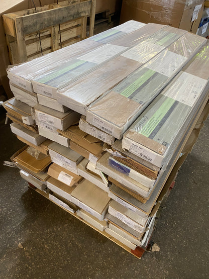 PALLET OF LAMINATE FLOORING & LVP NEW