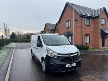 2016 VAUXHALL VIVARO 2900 BT CDTI ECOFLEX SS PANEL VAN **(ONLY 25K MILEAGE)**