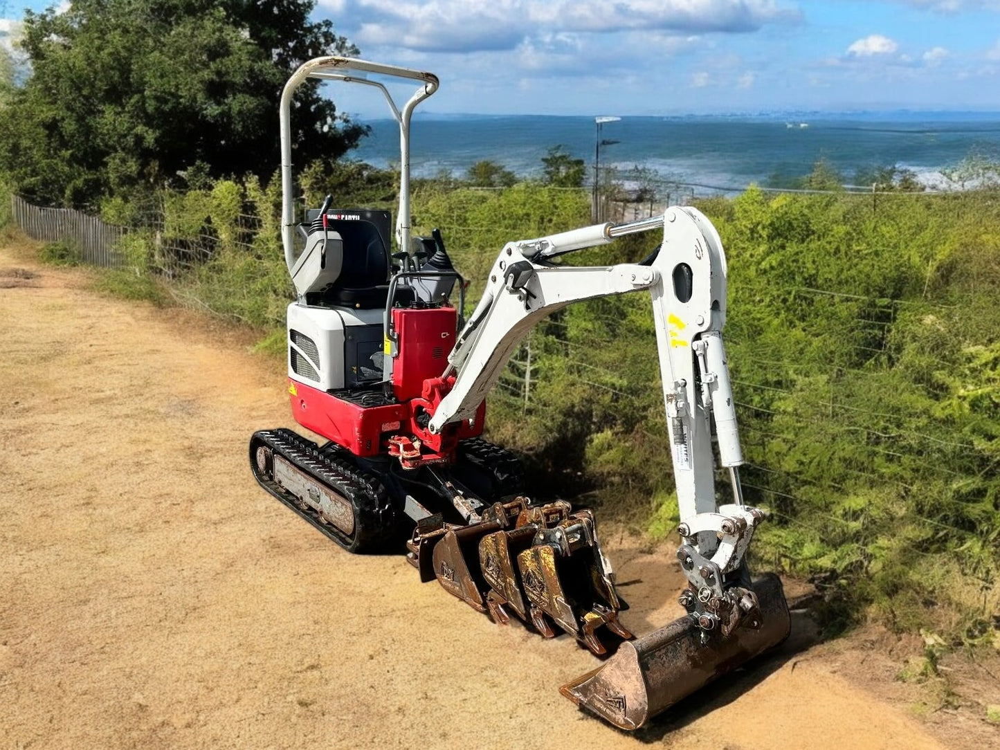 2020 TAKEUCHI TB210 1 TONNE EXCAVATOR HOURS: 1283