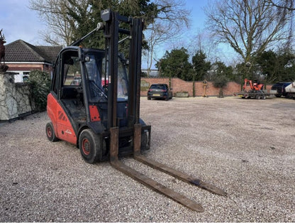 LINDE H35D DIESEL COUNTERBALANCE FORKLIFT – 2010 >>--NO VAT ON HAMMER--<<