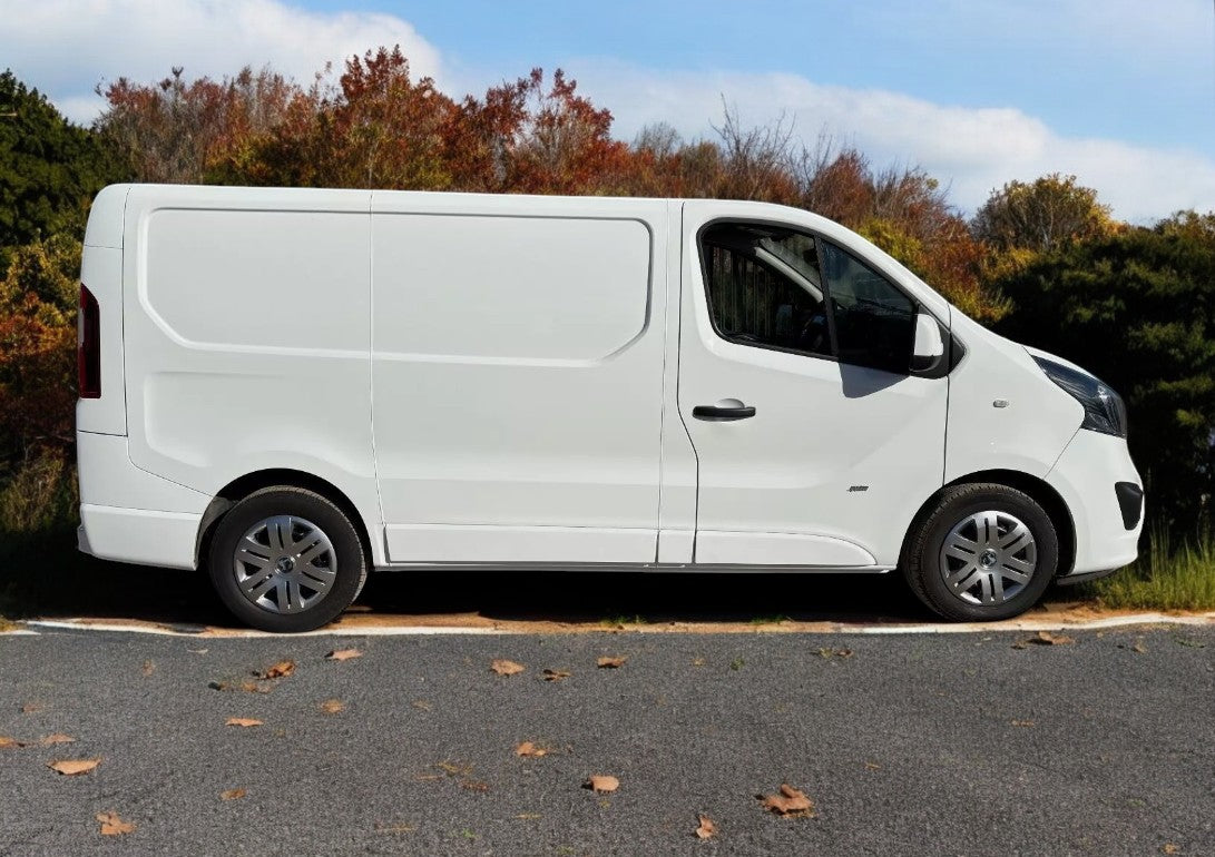 2017 (67 REG) VAUXHALL VIVARO 1.6 BITURBO SPORTIVE – EURO 6 – MANUAL