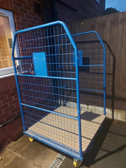 LARGE HEAVY DUTY COMMERCIAL TROLLEY BLUE METAL FRAME USED W 116.84 CM HIGH 127CM