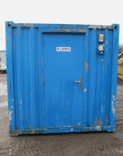 16FT SHIPPING CONTAINER TOILET BLOCK – 4 TOILETS, URINAL, AND SINKS