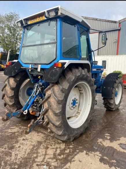 FORD 7810 TRACTOR